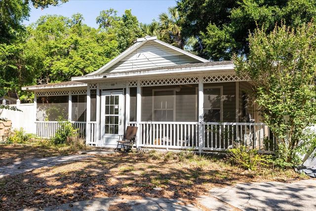1505 E CROOKED LAKE DRIVE, Eustis, FL 32726