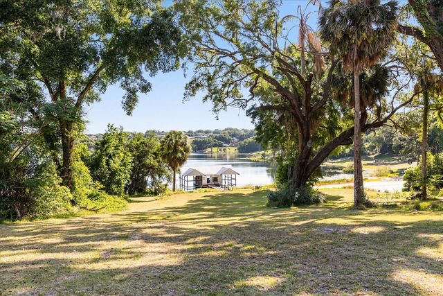 1505 E CROOKED LAKE DRIVE, Eustis, FL 32726