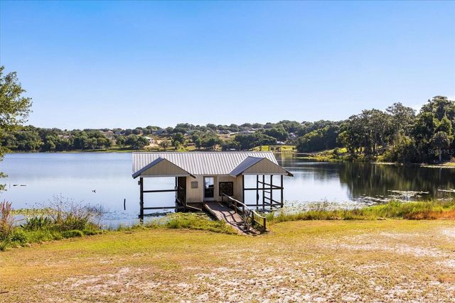 1505 E CROOKED LAKE DRIVE, Eustis, FL 32726