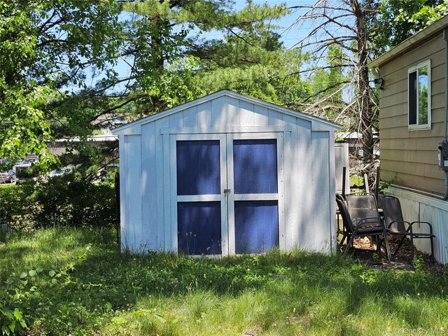57 Sheafe Rd, Poughkeepsie, NY 12601
