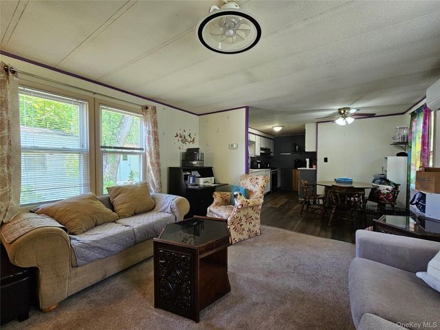 57 Sheafe Rd, Poughkeepsie, NY 12601