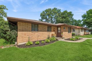 2814 E 39th Street, Des Moines, IA 50317