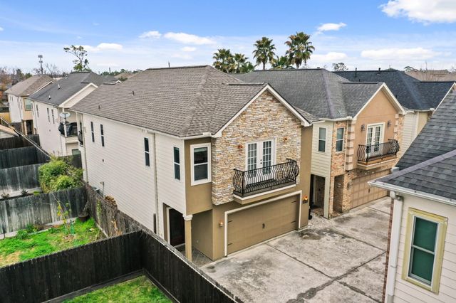 4609 Sharman Street, Houston, TX 77009