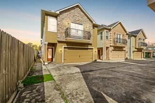 4609 Sharman Street, Houston, TX 77009