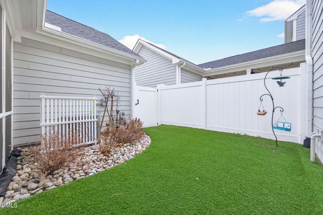 104 Etteinne Garden Lane, Wake Forest, NC 27587