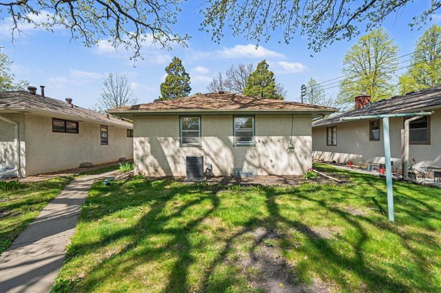 2813 40th Avenue S, Minneapolis, MN 55406