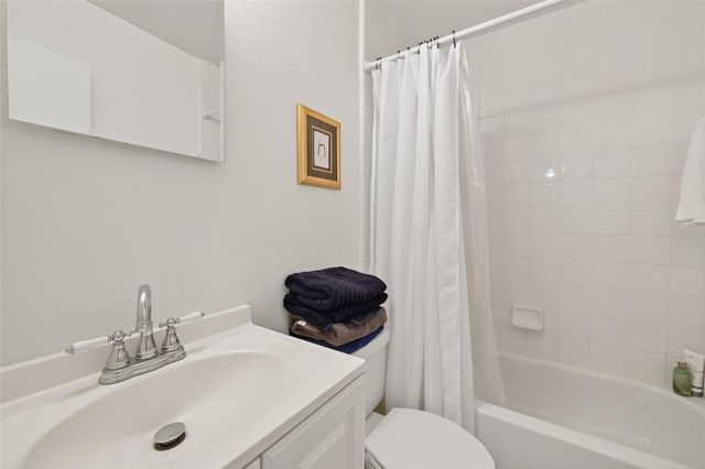 22626 August Leaf Dr, Tomball, TX 77375