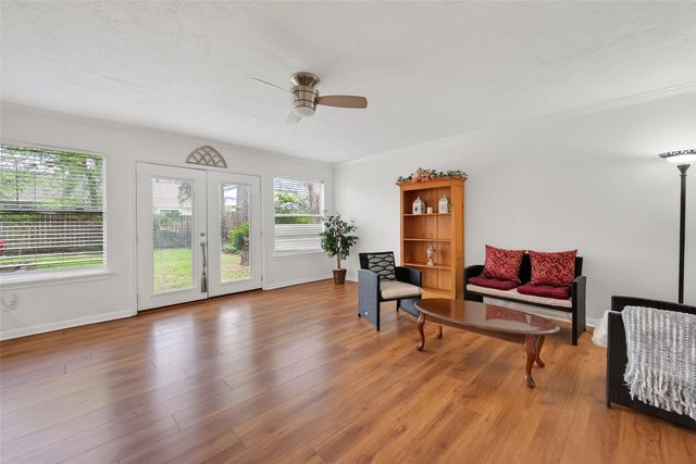 22626 August Leaf Dr, Tomball, TX 77375