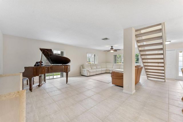 2704 Vision Drive, Palm Beach Gardens, FL 33418