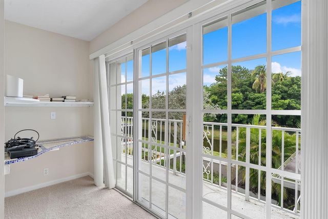 2704 Vision Drive, Palm Beach Gardens, FL 33418