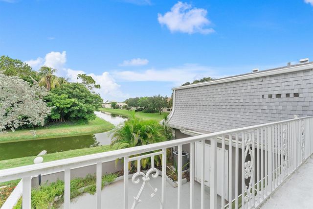 2704 Vision Drive, Palm Beach Gardens, FL 33418