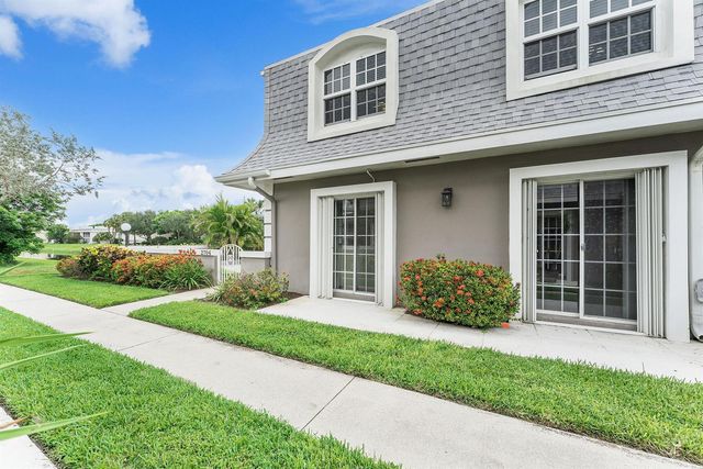 2704 Vision Drive, Palm Beach Gardens, FL 33418