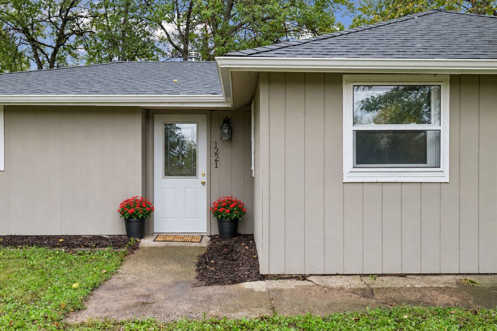 1221 Jefferson Road, Northfield, MN 55057 — photo 3