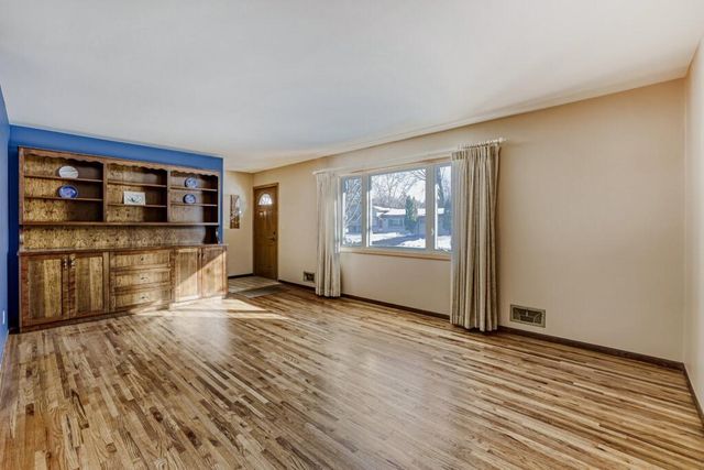 1741 Sartell Avenue, Eagan, MN 55122