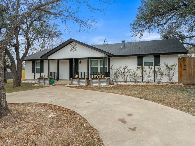 104 Jerry Street, Gatesville, TX 76528