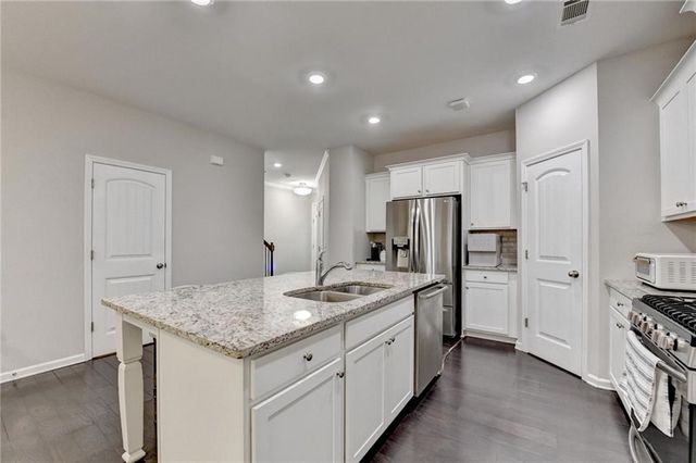 4432 Park Vista Lane, Buford, GA 30518