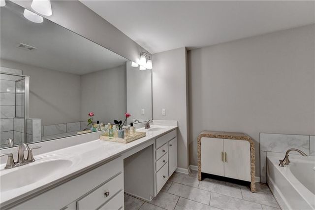 4432 Park Vista Lane, Buford, GA 30518