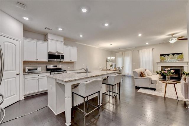 4432 Park Vista Lane, Buford, GA 30518