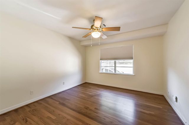 6637 Merry Lane, Houston, TX 77023