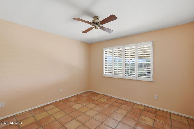 125 E BLUE EAGLE Lane, Phoenix, AZ 85086