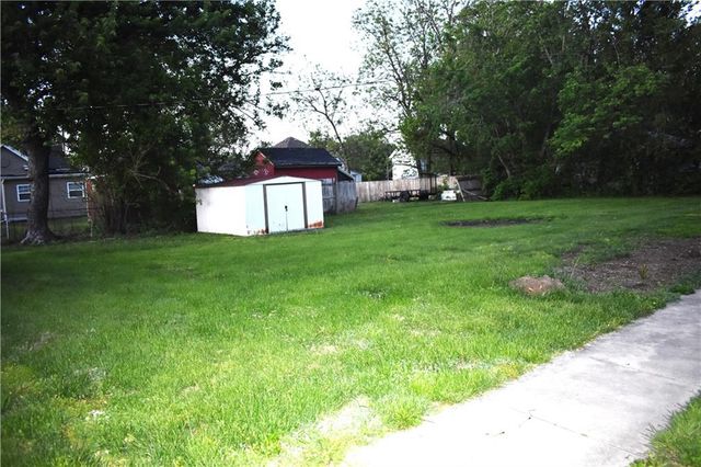 606 W Locust Street, Plattsburg, MO 64477
