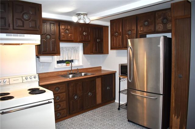 606 W Locust Street, Plattsburg, MO 64477