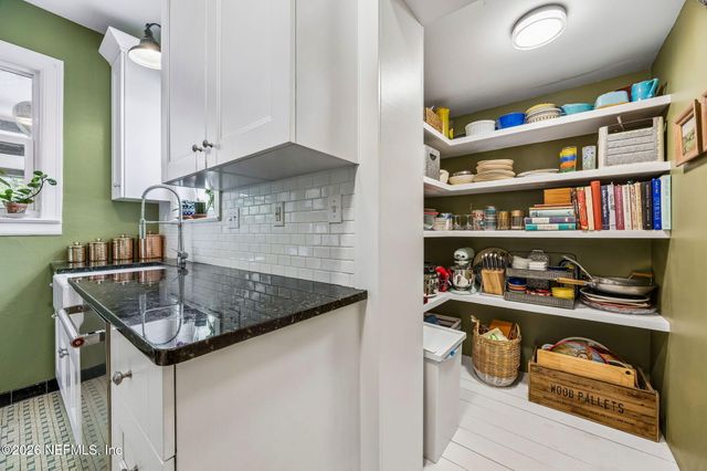 1847 NALDO Avenue, Jacksonville, FL 32207