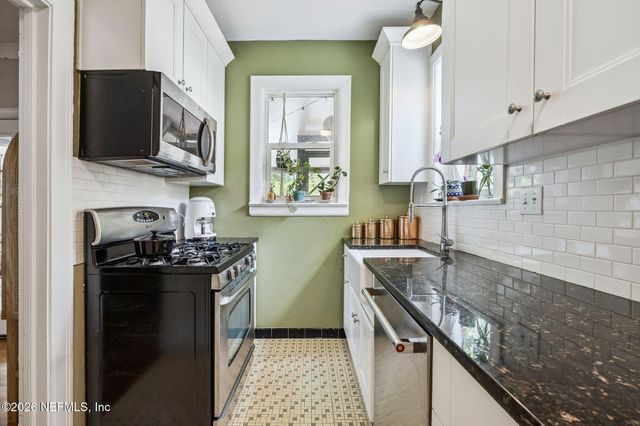 1847 NALDO Avenue, Jacksonville, FL 32207