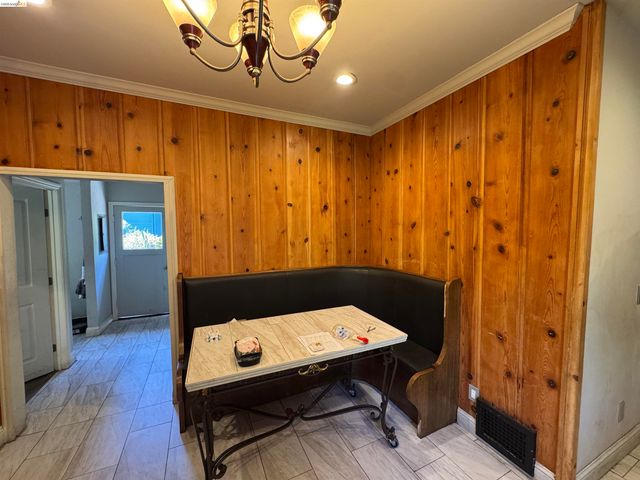 533 31st Street, Oakland, CA 94609
