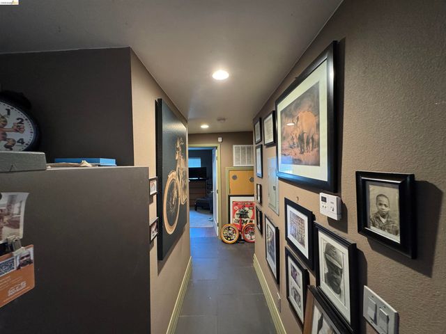 533 31st Street, Oakland, CA 94609