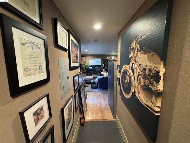 533 31st Street, Oakland, CA 94609