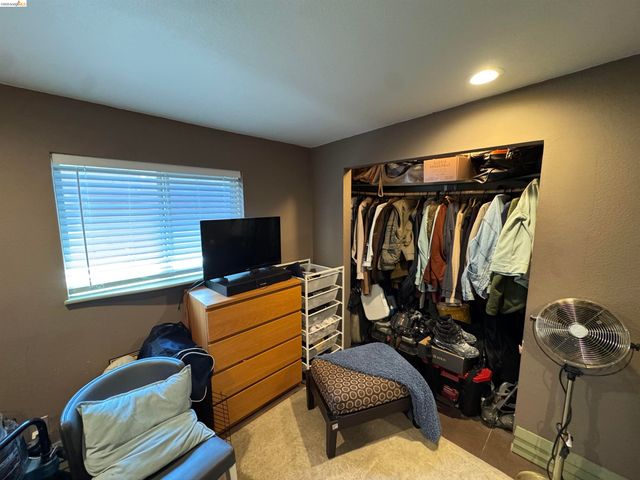 533 31st Street, Oakland, CA 94609