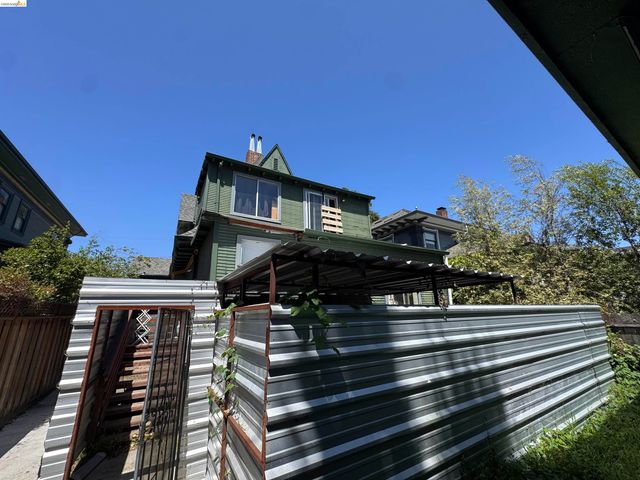 533 31st Street, Oakland, CA 94609