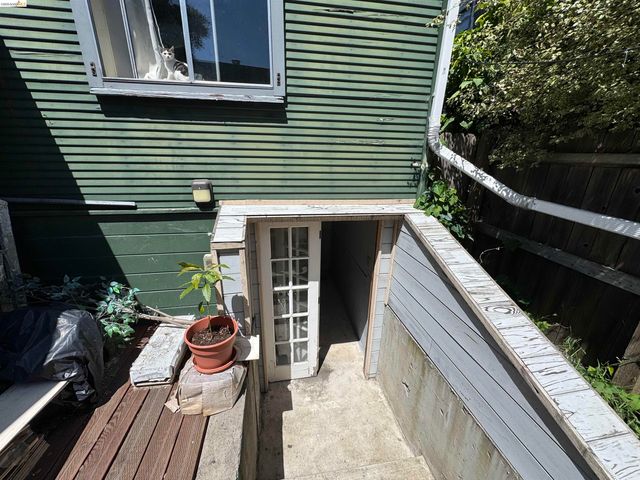 533 31st Street, Oakland, CA 94609