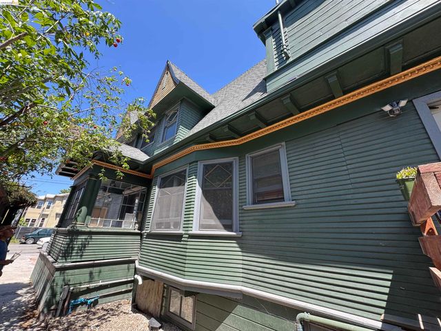 533 31st Street, Oakland, CA 94609