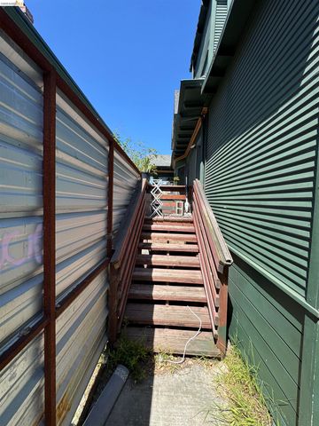 533 31st Street, Oakland, CA 94609