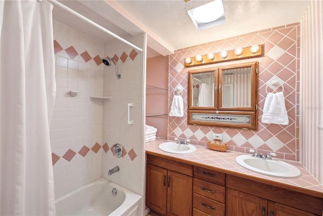 2233 ALICE ROAD, Sarasota, FL 34231