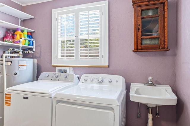 2233 ALICE ROAD, Sarasota, FL 34231