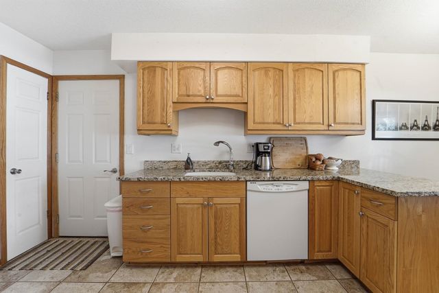 600 NE 6th Street, Grimes, IA 50111