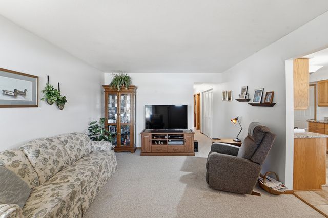 600 NE 6th Street, Grimes, IA 50111