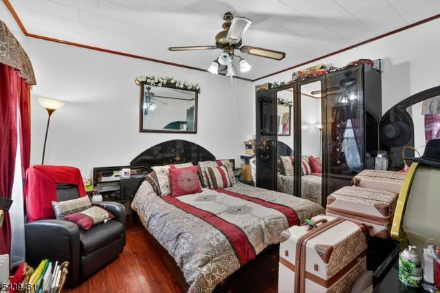 79 E Jersey St, Elizabeth City, NJ 07206