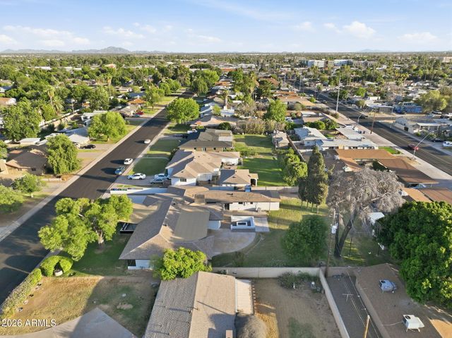306 N FRASER Drive W, Mesa, AZ 85203