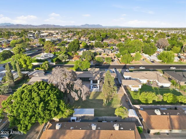 306 N FRASER Drive W, Mesa, AZ 85203