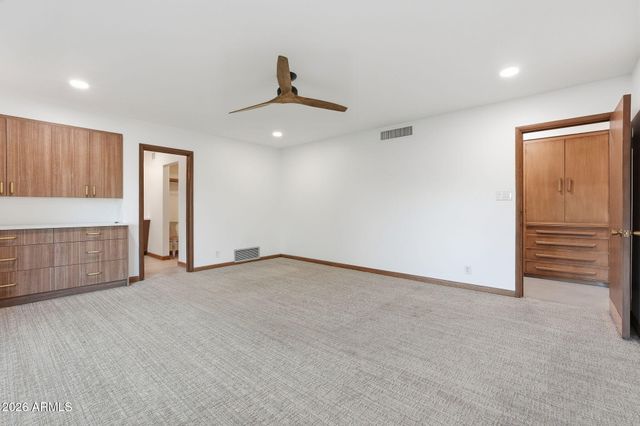 306 N FRASER Drive W, Mesa, AZ 85203