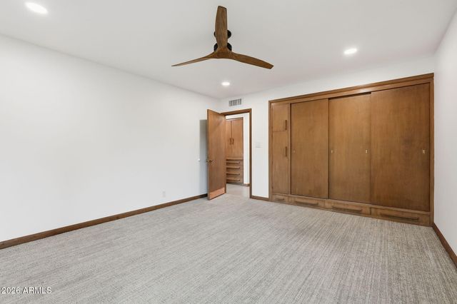 306 N FRASER Drive W, Mesa, AZ 85203