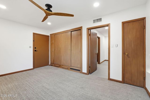 306 N FRASER Drive W, Mesa, AZ 85203