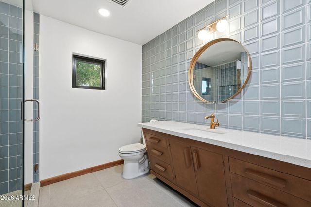 306 N FRASER Drive W, Mesa, AZ 85203
