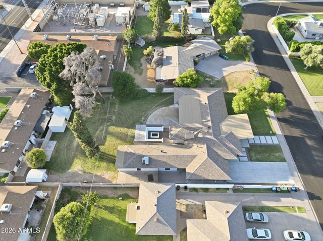 306 N FRASER Drive W, Mesa, AZ 85203