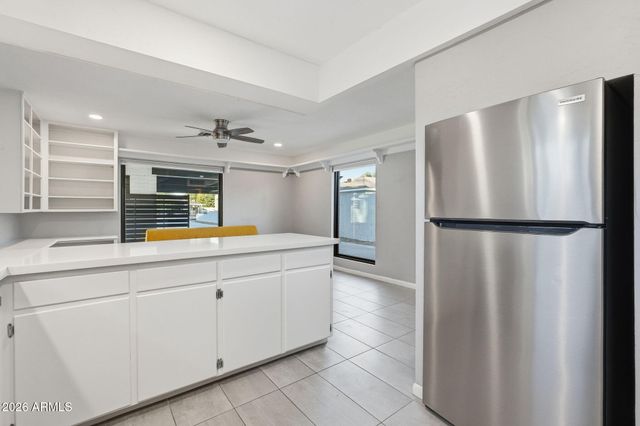 306 N FRASER Drive W, Mesa, AZ 85203