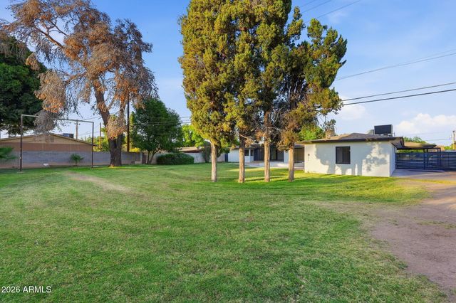306 N FRASER Drive W, Mesa, AZ 85203